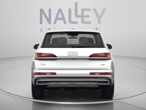Used 2023 Audi Q7 2.0T Premium Plus w/ Premium Plus Package AWD/4WD image 3