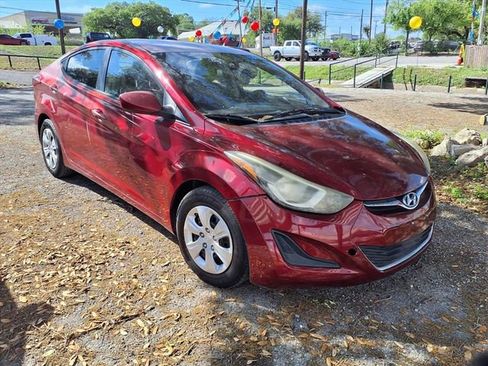 Used 2016 Hyundai Elantra SE FWD image 1