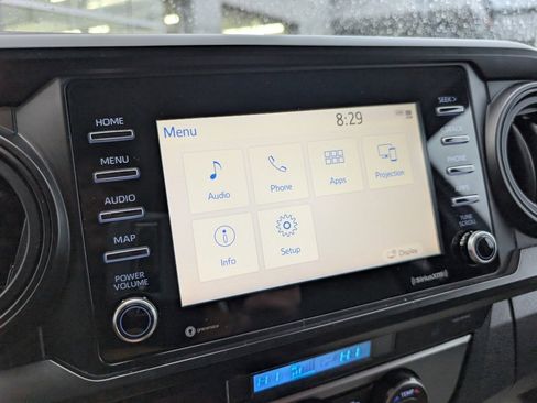 Used 2022 Toyota Tacoma SR image 24