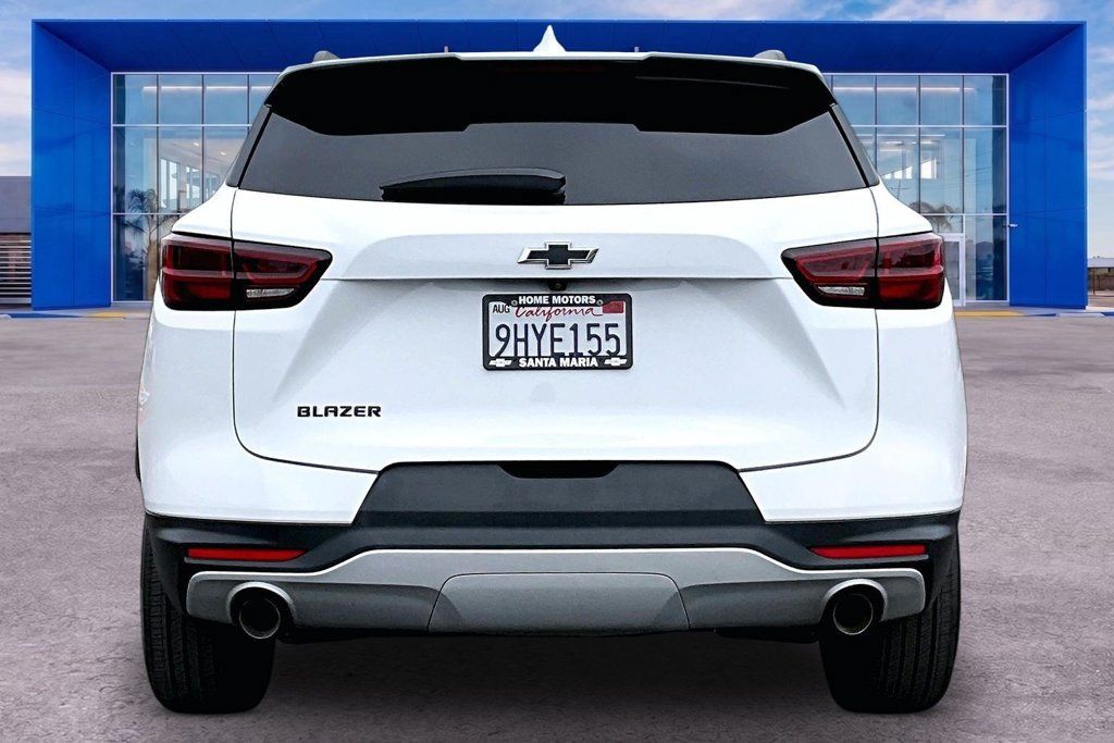 Used 2023 Chevrolet Blazer LT w/ Convenience Package FWD image 22