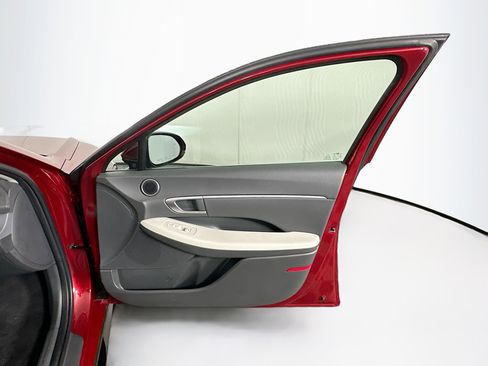 Used 2025 Hyundai Sonata SEL image 29