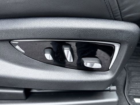 Used 2020 Cadillac Escalade Luxury image 43