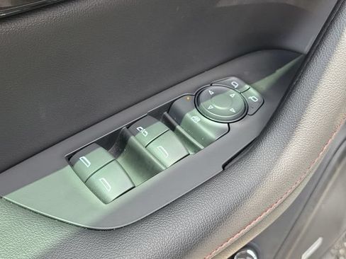 Used 2022 Chevrolet Blazer RS w/ Enhanced Convenience Package FWD image 20