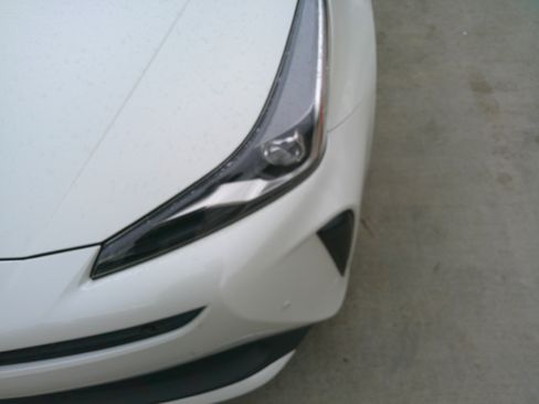 Used 2020 Toyota Prius Limited image 8