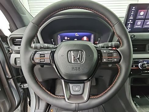 New 2026 Honda Pilot TrailSport image 25