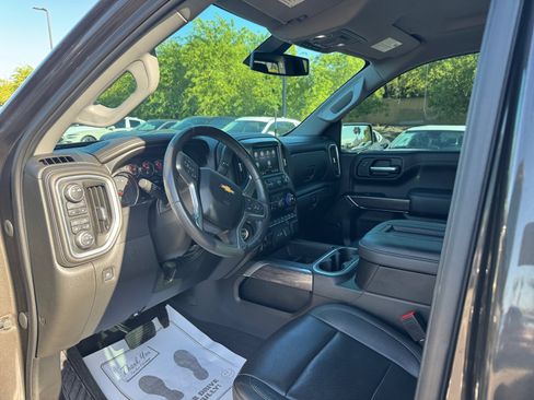 Used 2021 Chevrolet Silverado 1500 LTZ w/ Z71 Off-Road Package AWD/4WD image 31