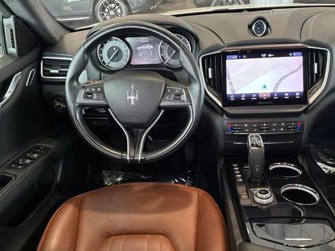 Used 2022 Maserati Ghibli Modena Q4 AWD/4WD image 37