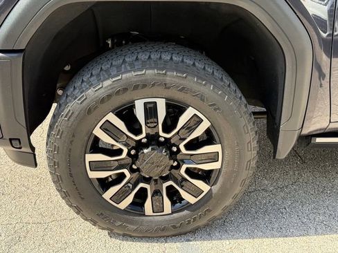 Used 2024 GMC Sierra 2500 Denali Ultimate w/ Max Trailering Package AWD/4WD image 12