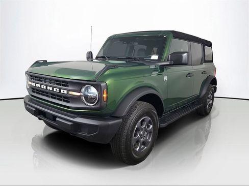 Used 2025 Ford Bronco Big Bend AWD/4WD image 3