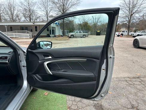 Used 2012 Honda Accord EX image 15