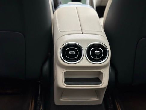 Used 2026 Mercedes-Benz GLC 300 GLC 300 image 40