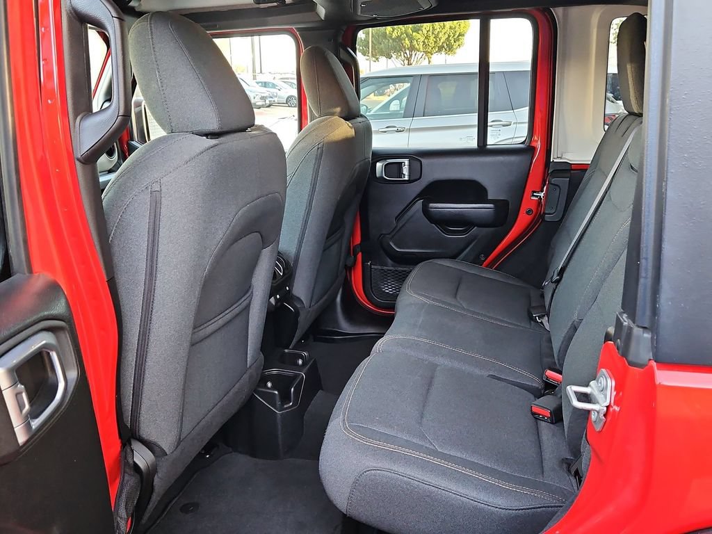 Used 2025 Jeep Wrangler Unlimited Sport AWD/4WD image 28