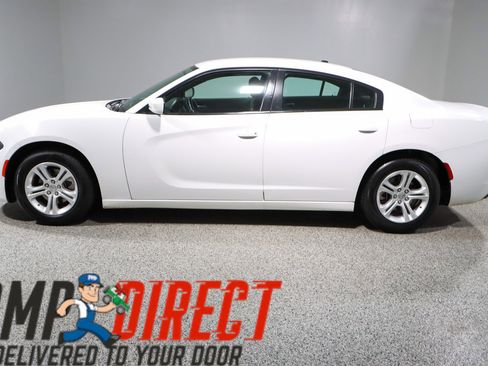 Used 2022 Dodge Charger SXT image 10