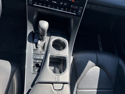 Used 2019 Toyota Avalon Touring w/ All Weather Liner Package FWD image 20