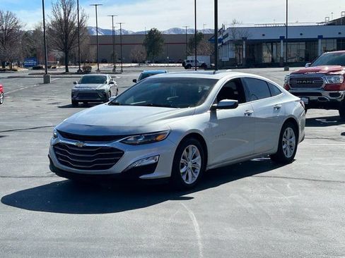 Used 2019 Chevrolet Malibu LT FWD image 9