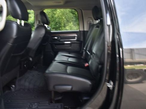 Used 2018 RAM 2500 Laramie w/ Off Road Package AWD/4WD image 10