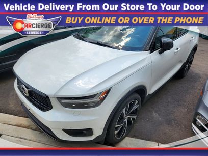 Used 2021 Volvo XC40 T5 R-Design w/ Advanced Package