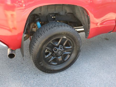 Used 2014 Toyota Tundra SR5 image 20