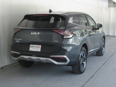 Certified 2023 Kia Sportage LX image 5