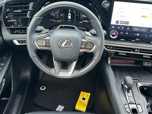 New 2025 Lexus RX 350 w/ Convenience Package AWD/4WD image 11