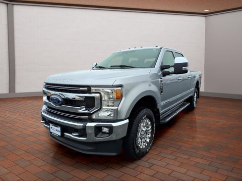 Used 2021 Ford F250 XLT w/ XLT Premium Package image 4