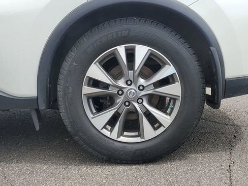 Used 2017 Nissan Murano S AWD/4WD image 32