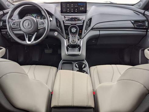 Used 2025 Acura RDX image 17