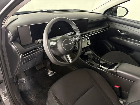 Used 2025 Hyundai Tucson SEL FWD image 17