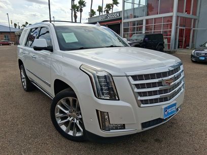 Used 2017 Cadillac Escalade Premium Luxury