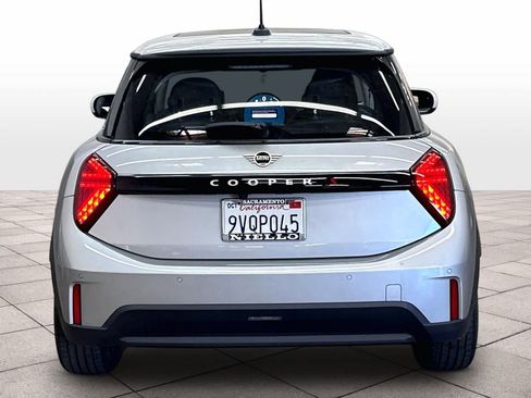 Used 2026 MINI Cooper S FWD image 7