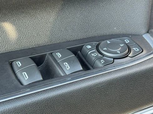 Used 2024 Chevrolet Silverado 2500 High Country w/ Technology Package image 23