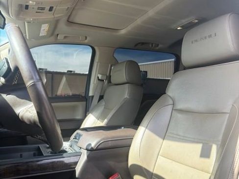 Used 2015 GMC Sierra 2500 Denali w/ Duramax Plus Package AWD/4WD image 4