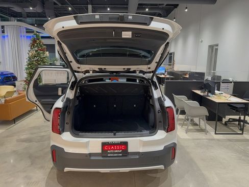 Certified 2025 MINI Cooper Countryman S image 6