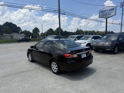 Used 2013 Toyota Corolla L FWD image 5