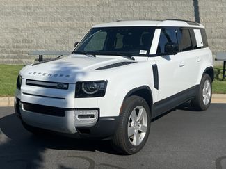 Used 2024 Land Rover Defender 110 S AWD/4WD video 1