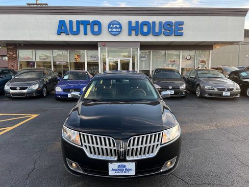 Used 2011 Lincoln MKZ w/ 102A Rapid Spec Order Code image 2