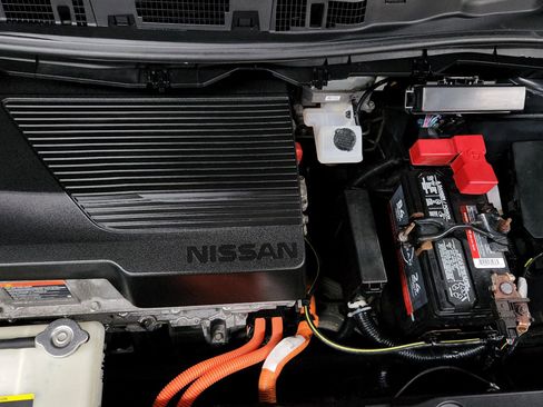 Used 2019 Nissan Leaf SL w/ SL Technology Package image 60