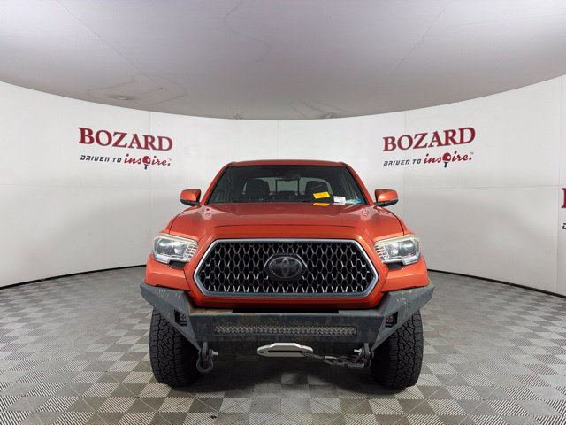 Used 2018 Toyota Tacoma TRD Off-Road AWD/4WD image 2