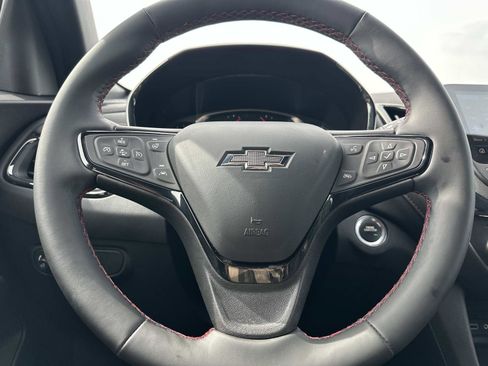 Certified 2024 Chevrolet Equinox RS FWD image 19