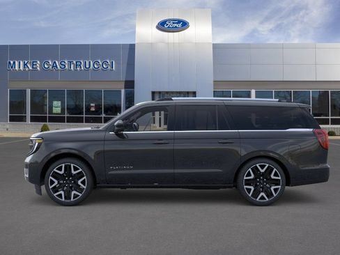 New 2026 Ford Expedition Max Platinum w/ Platinum Ultimate Package AWD/4WD image 3