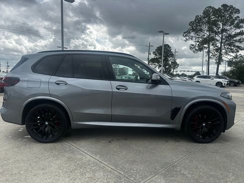Certified 2024 BMW X5 sDrive40i w/ M Sport Package RWD image 4