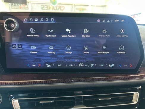 New 2026 Chevrolet Traverse Z71 w/ Driver Confidence Package image 31