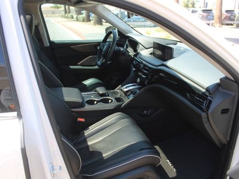 Used 2024 Acura MDX SH-AWD w/ Advance Package image 15