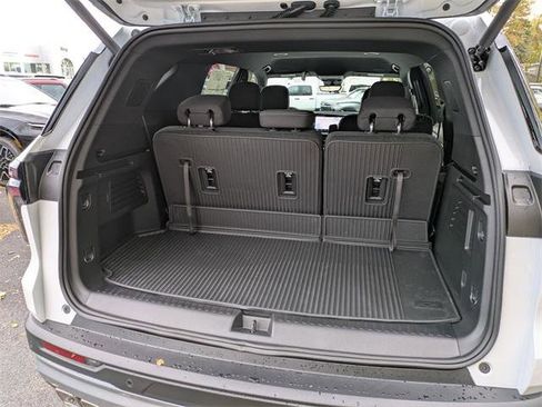 New 2026 Chevrolet Traverse LT w/ Driver Confidence Package image 27