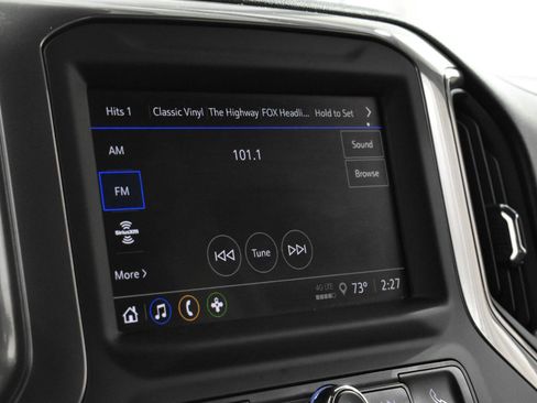 Used 2023 Chevrolet Silverado 1500 Custom image 15