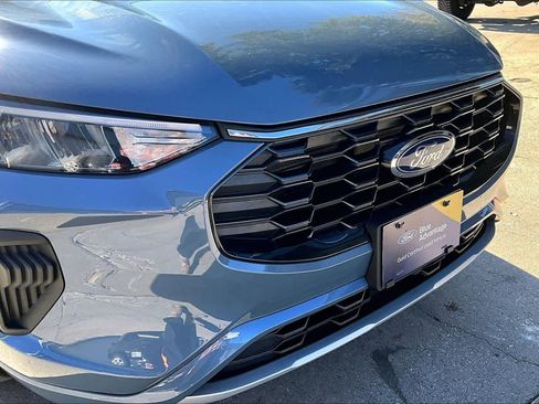 Certified 2023 Ford Escape ST-Line w/ Tech Pack #1 image 29