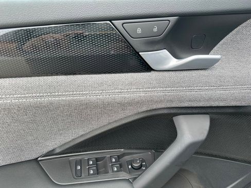 New 2025 Volkswagen Tiguan S image 16