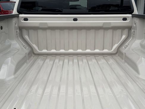 New 2026 GMC Canyon Elevation w/ Convenience Package image 11