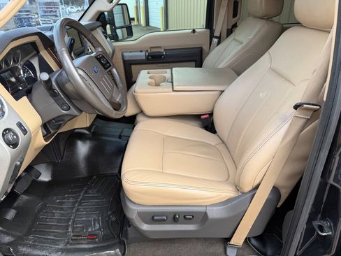 Used 2015 Ford F350 Lariat RWD image 15