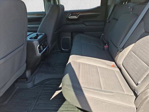 Used 2023 GMC Sierra 1500 Elevation w/ Preferred Package AWD/4WD image 18